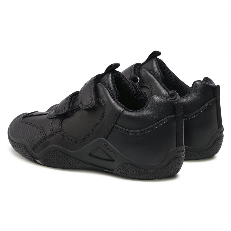 GEOX KIDS J8430A J WADER Boy's Black Leather Trainer